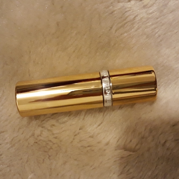 Elizabeth Arden Smokey Plum Lipstick - Picture 4 of 5